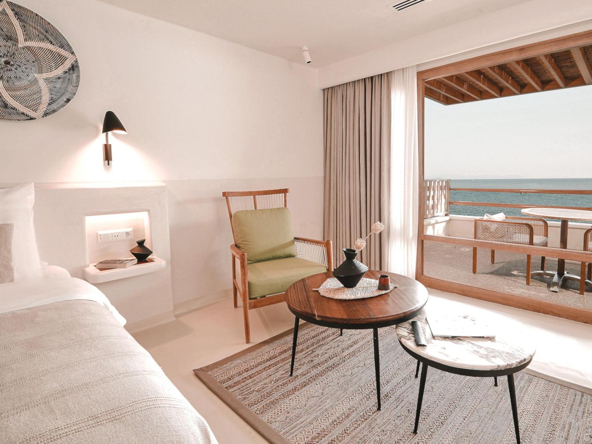 Perios Beach House - Adults Only トゥルンチュ エクステリア 写真