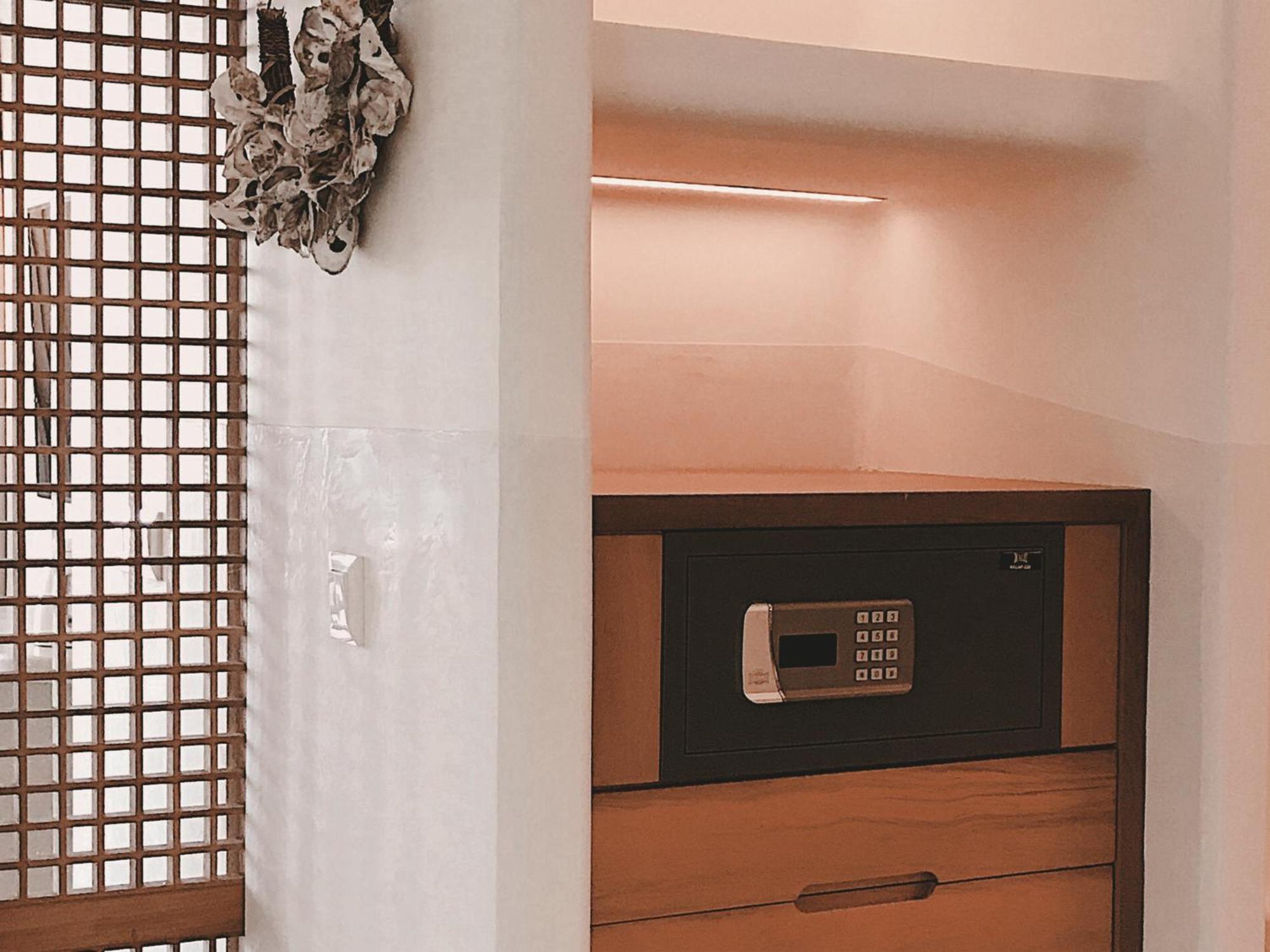 Perios Beach House - Adults Only トゥルンチュ 部屋 写真